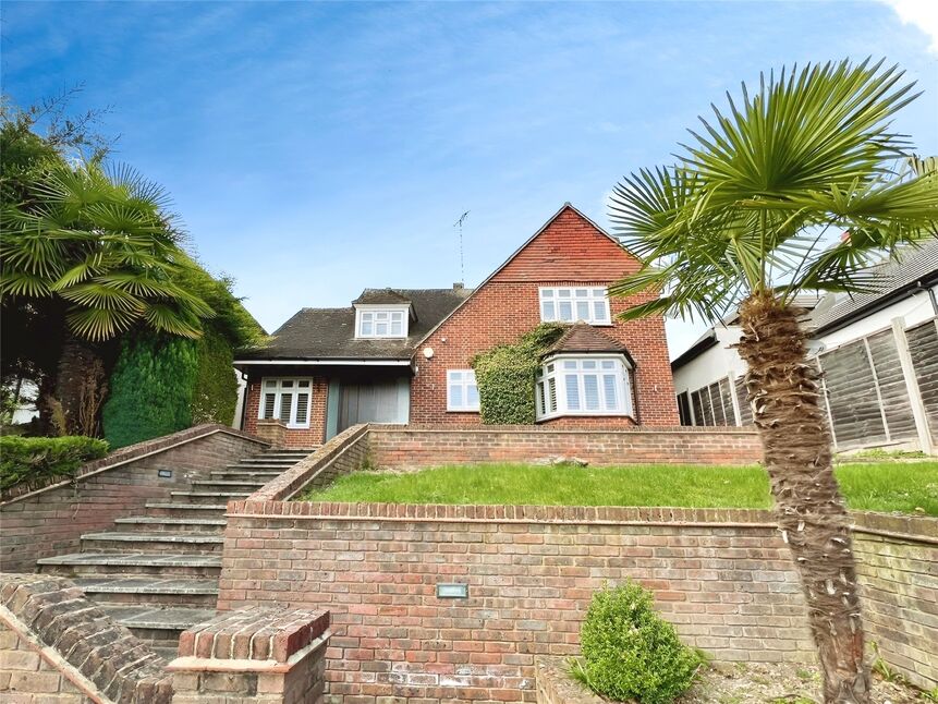 Main image of 3 bedroom Detached House for sale, Old Dartford Road, Farningham, Dartford, DA4