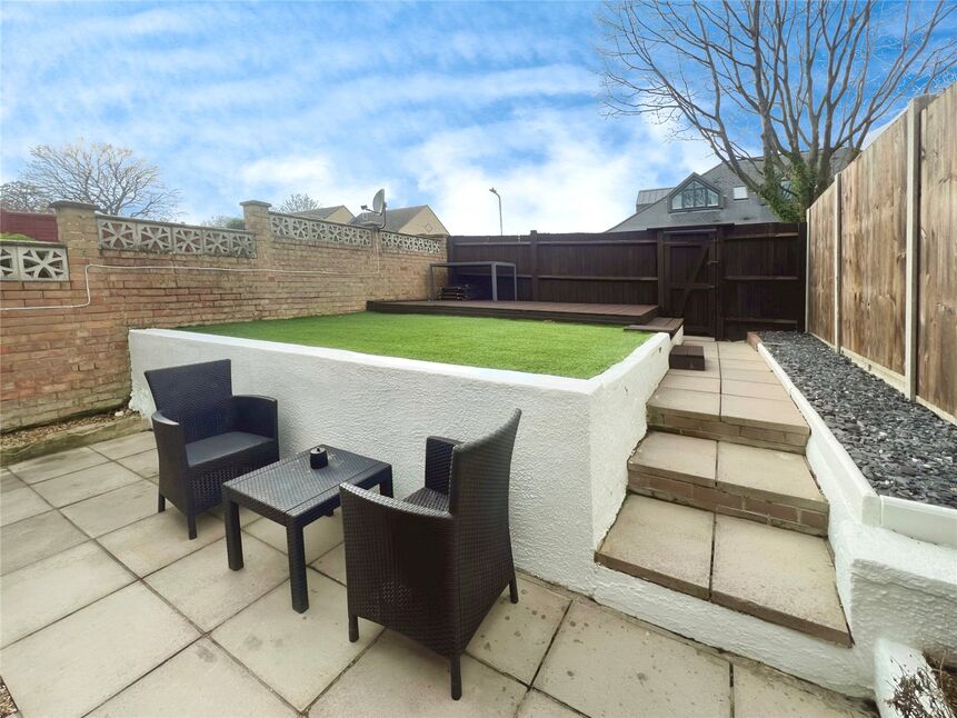 3 bedroom Mid Terrace House for sale, Northview, Swanley, BR8 £325,000