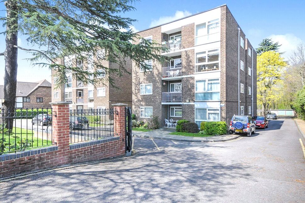 Main image of 2 bedroom Flat for sale, Orchard Road, Bromley, BR1