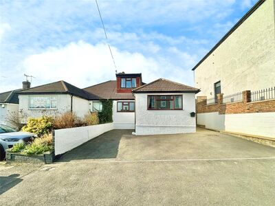 5 bedroom Semi Detached Bungalow for sale