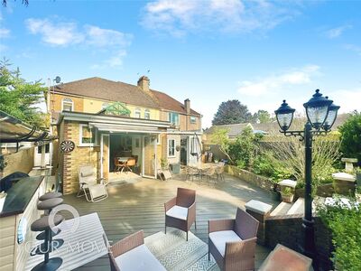 4 bedroom Semi Detached House for sale