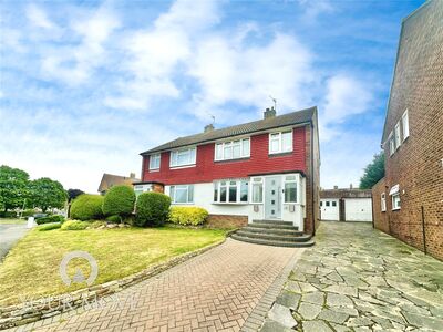 Springfield Avenue, 3 bedroom Semi Detached House for sale, £465,000