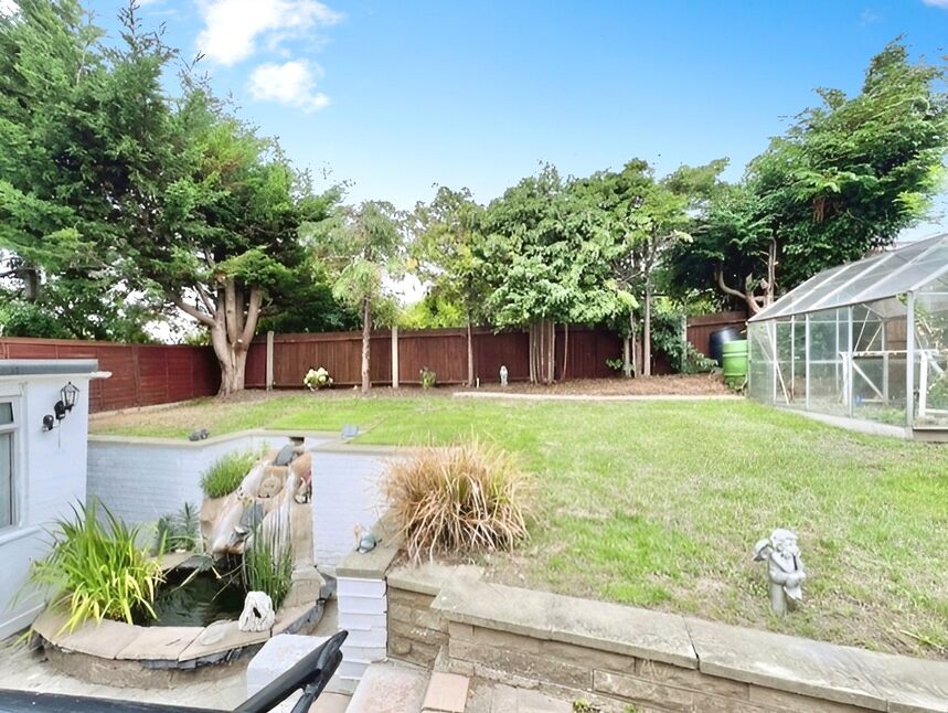 Main image of 3 bedroom Semi Detached Bungalow for sale, Victoria Hill Road, Hextable, Kent, BR8