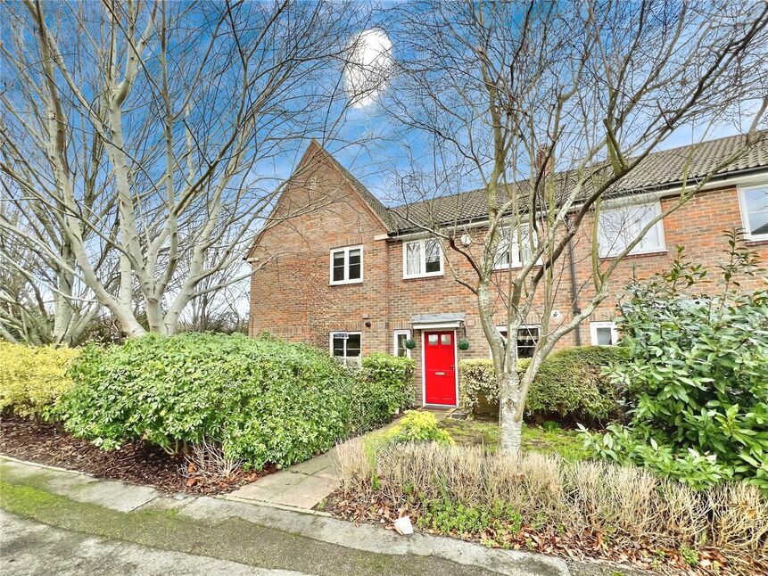 Main image of 3 bedroom Mid Terrace House for sale, Hawthorn Park, Swanley, Kent, BR8