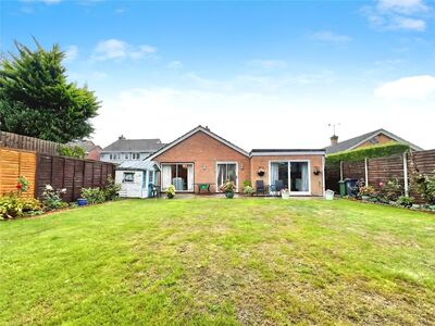 4 bedroom Detached Bungalow for sale