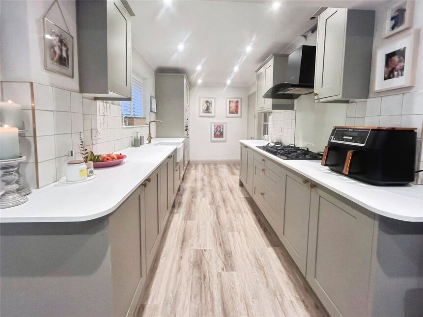 Kitchen / Diner