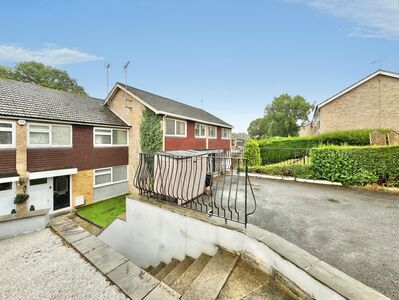 Church Road, 3 bedroom Mid Terrace House for sale, &pound;300,000
