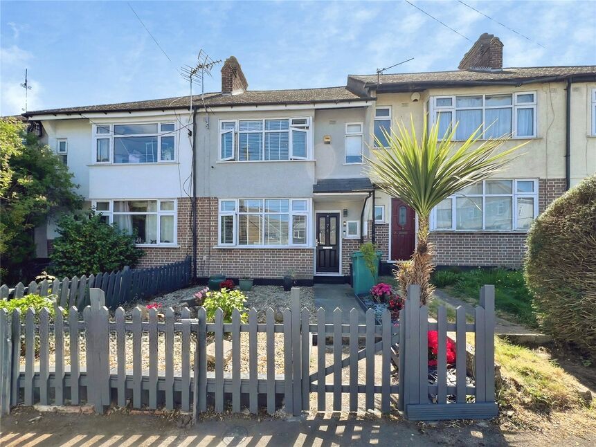 2 bedroom Mid Terrace House for sale