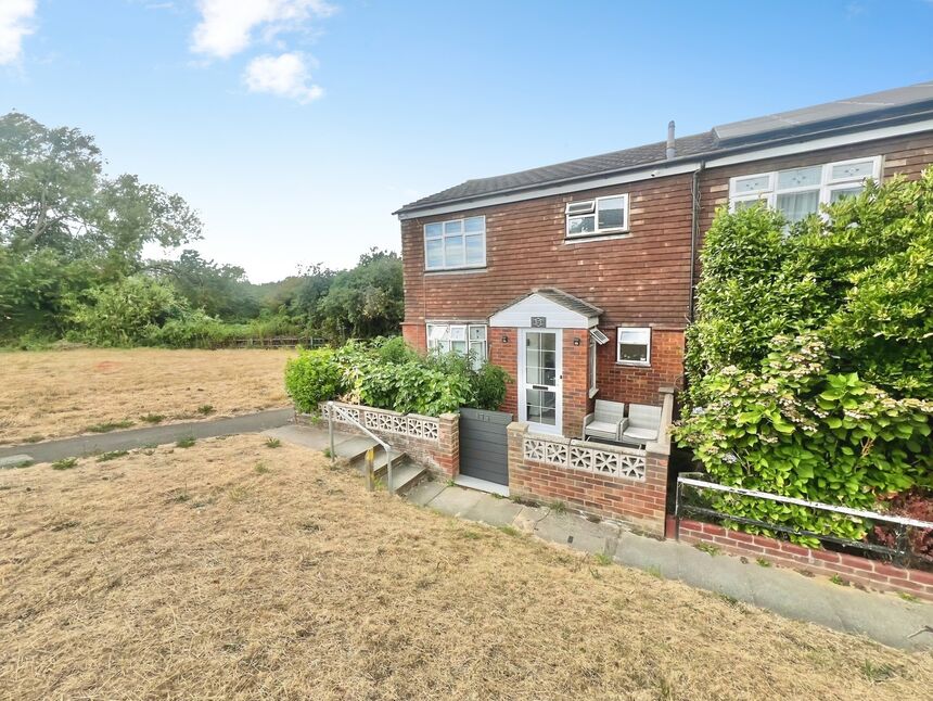 Main image of 5 bedroom End Terrace House to rent, Northview, Swanley, Kent, BR8