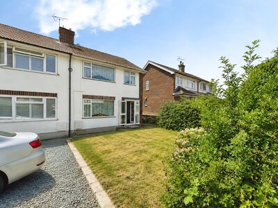 Phelps Close, 3 bedroom Semi Detached House for sale, &pound;375,000