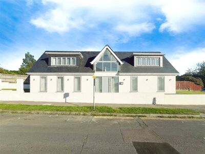 Manse Way, 4 bedroom Detached House for sale, &pound;650,000