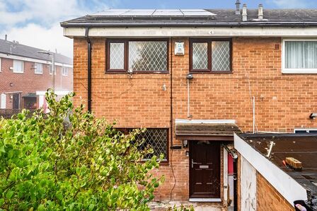 London Street, 3 bedroom Semi Detached House to rent, £1,100 pcm