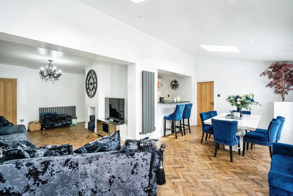 2 bedroom End Terrace House for sale, Overdale, Swinton, M27 £260,000