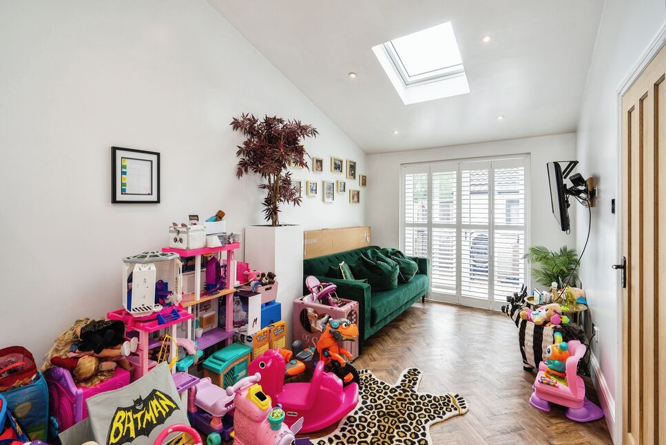 2 bedroom End Terrace House for sale, Overdale, Swinton, M27 £260,000