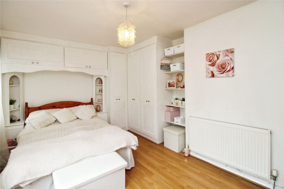 3 bedroom Mid Terrace House for sale, Cromwell Road, Swinton, M27 £190,000