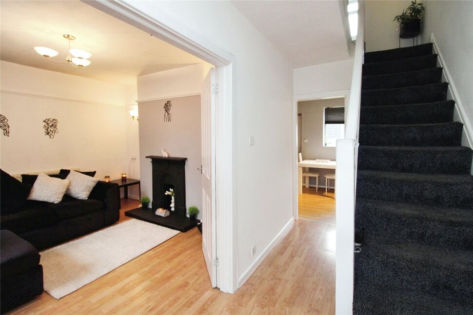 3 bedroom Mid Terrace House for sale, Cromwell Road, Swinton, M27 £190,000