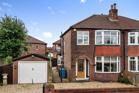 Gorse Road, 3 bedroom Semi Detached House for sale, £350,000