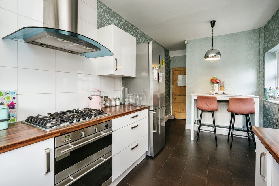 3 bedroom Mid Terrace House for sale, Hazelhurst Road, Worsley, M28 £