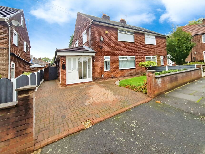 2 bedroom Detached Bungalow for sale, Vicars Hall Lane, Worsley, M28