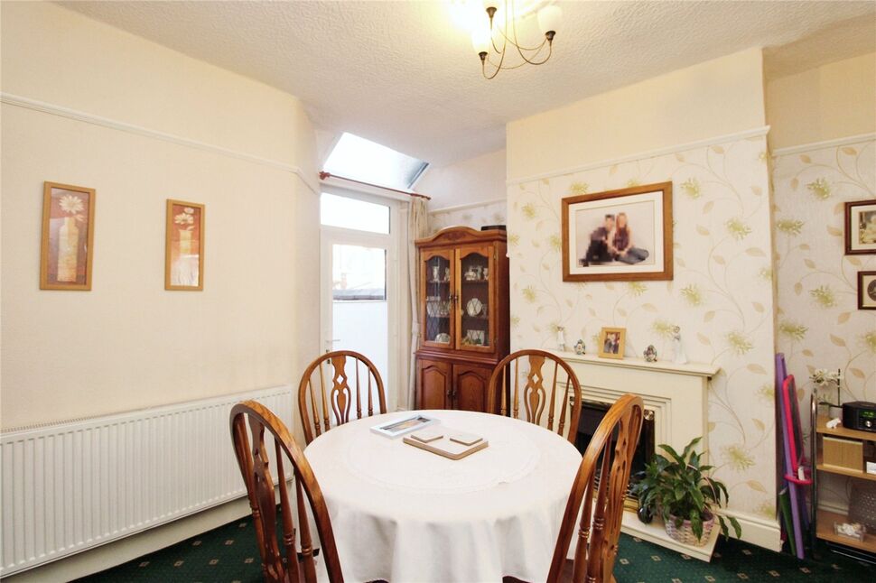 2 bedroom Mid Terrace House for sale, Dronfield Road, Salford, M6 £
