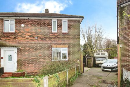 Falcon Crescent, 2 bedroom End Terrace House for sale, £170,000