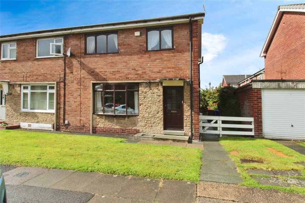 Main image of 3 bedroom Semi Detached House for sale, Lower Sutherland Street, Swinton, Greater Manchester, M27