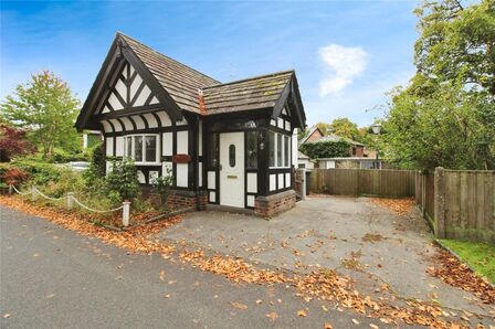 Beanfields, 2 bedroom Semi Detached House for sale, £500,000