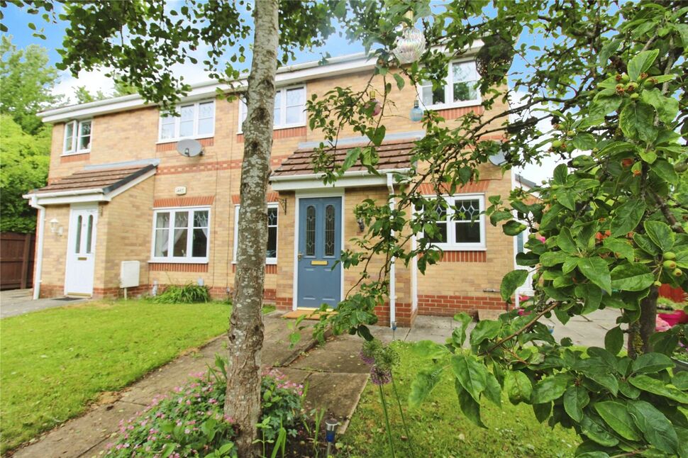 Main image of 2 bedroom Semi Detached Flat for sale, Hinchley Way, Pendlebury, Manchester, M27
