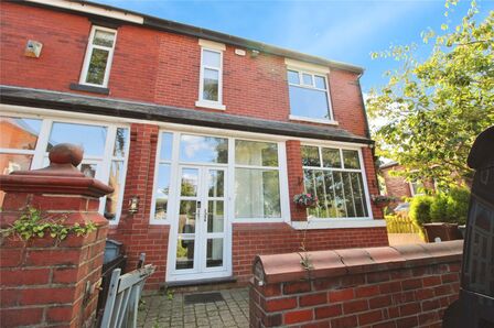 3 bedroom End Terrace House for sale