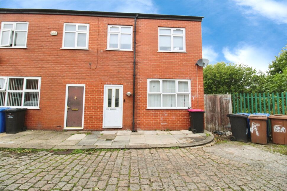 Main image of 2 bedroom End Terrace House for sale, Crescent Avenue, Pendlebury, Manchester, M27