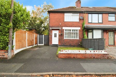 2 bedroom End Terrace House for sale