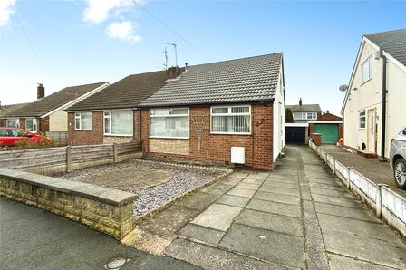 3 bedroom Semi Detached Bungalow for sale
