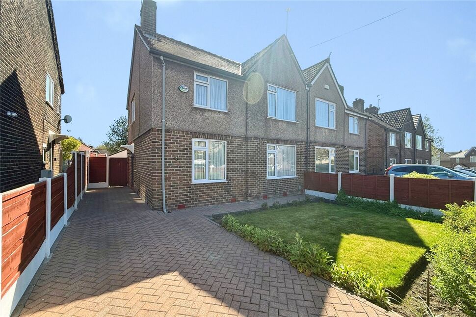 3 bedroom Semi Detached House for sale