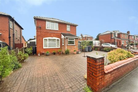 Bolton Road, 2 bedroom Detached House for sale, &pound;275,000
