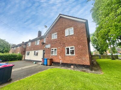 Buckingham Road, 2 bedroom Flat to rent, &pound;895 pcm