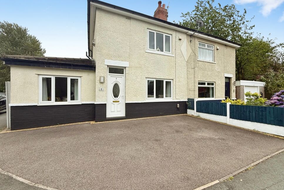 Main image of 2 bedroom Semi Detached House for sale, Daisy Bank Avenue, Pendlebury, Manchester, M27