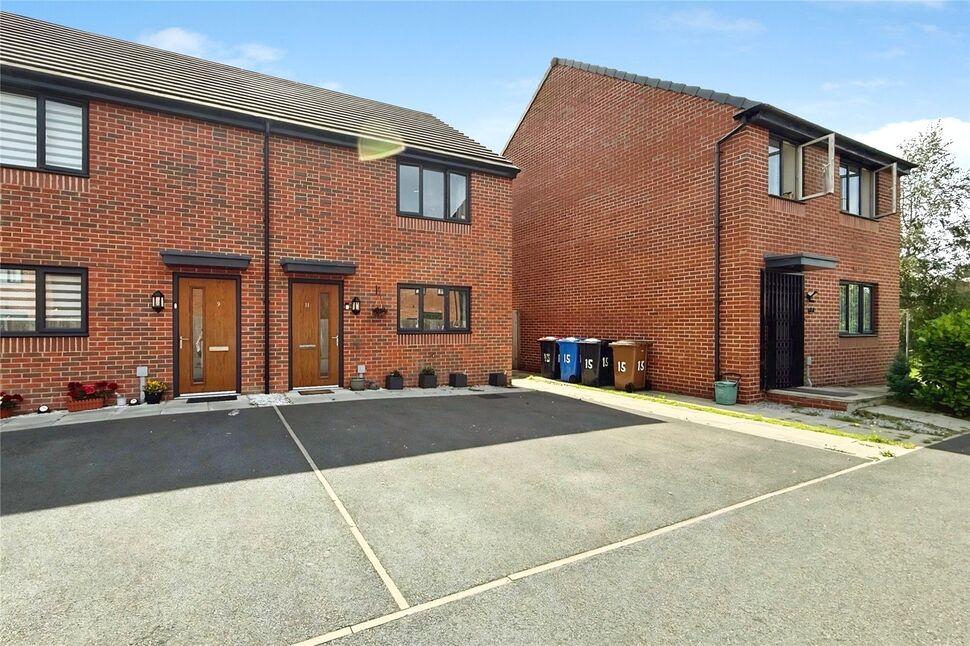 Main image of 2 bedroom Semi Detached House for sale, Poppy Lane, Salford, Greater Manchester, M6