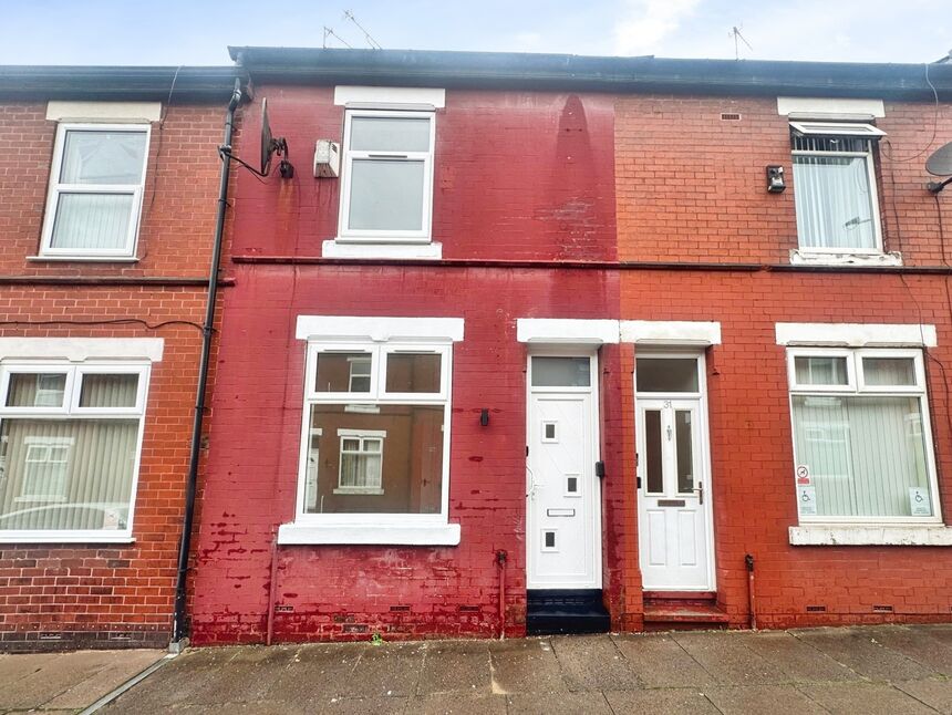 Main image of 3 bedroom Mid Terrace House to rent, Emerson Street, Salford, Greater Manchester, M5