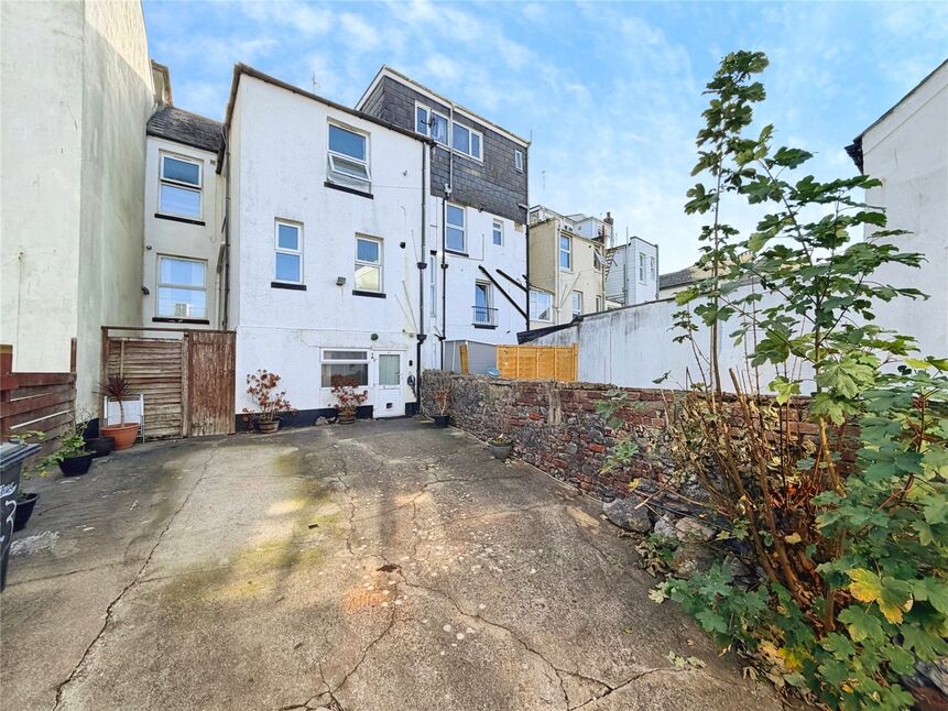 Main image of 2 bedroom Flat to rent, Morgan Avenue, Torquay, Devon, TQ2