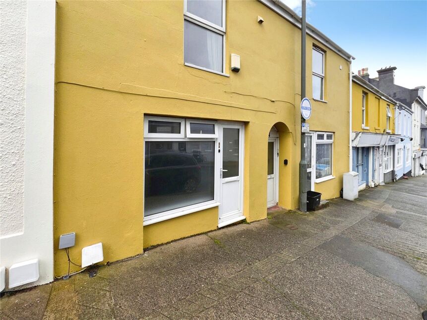 Main image of 1 bedroom Flat to rent, Laburnum Row, Torquay, Devon, TQ2