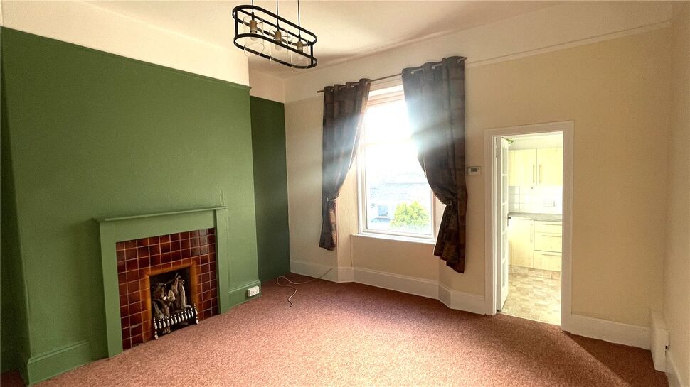 Main image of 1 bedroom Mid Terrace Flat to rent, Hatfield Road, Torquay, Devon, TQ1