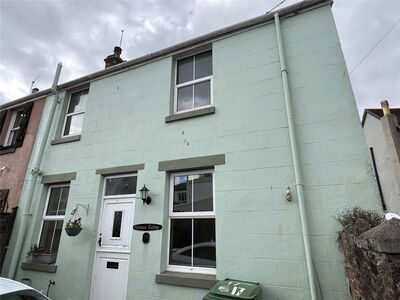 3 bedroom End Terrace House to rent