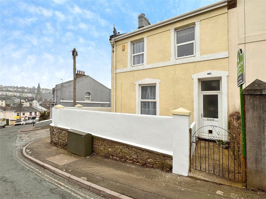 4 bedroom End Terrace House for sale