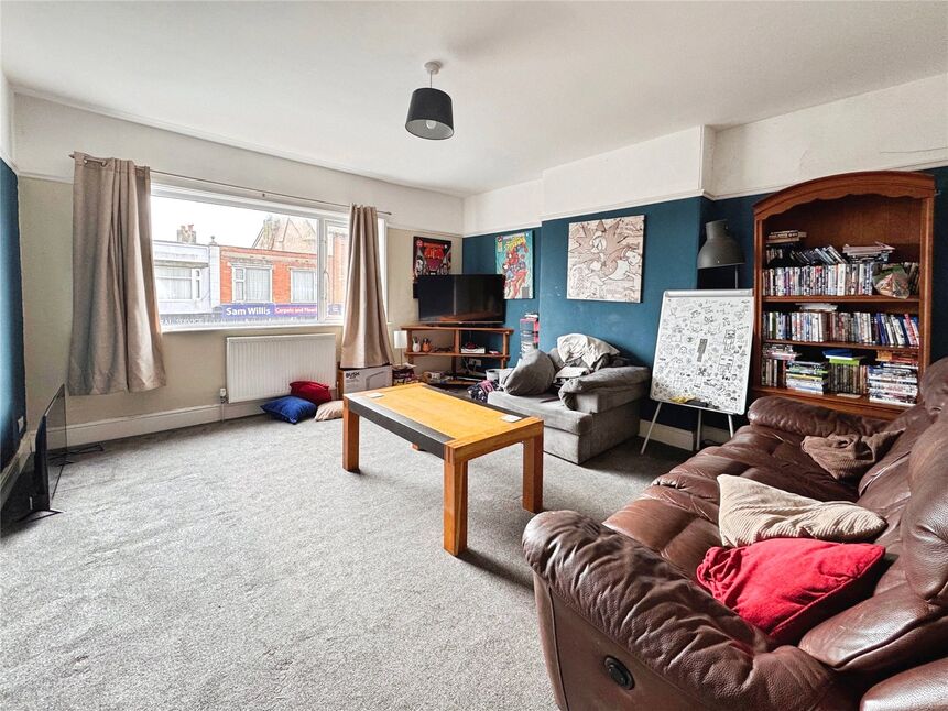 Main image of 3 bedroom Flat to rent, Torquay Road, Paignton, Devon, TQ3