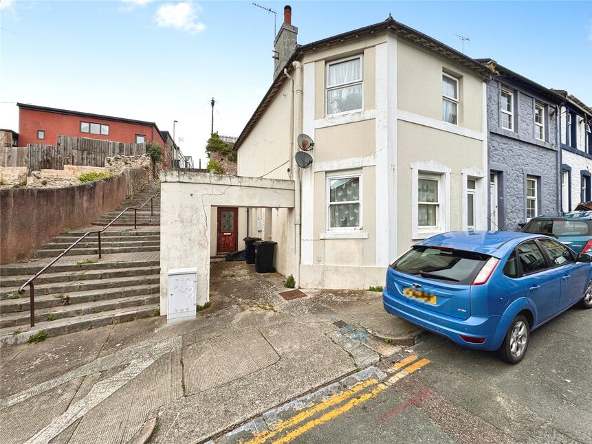 4 bedroom House for sale