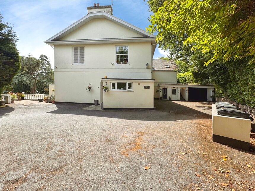 Main image of 2 bedroom Flat for sale, Braddons Hill Road East, Torquay, Devon, TQ1