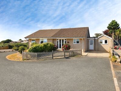 Hennock Road, 3 bedroom Semi Detached Bungalow for sale, &pound;270,000