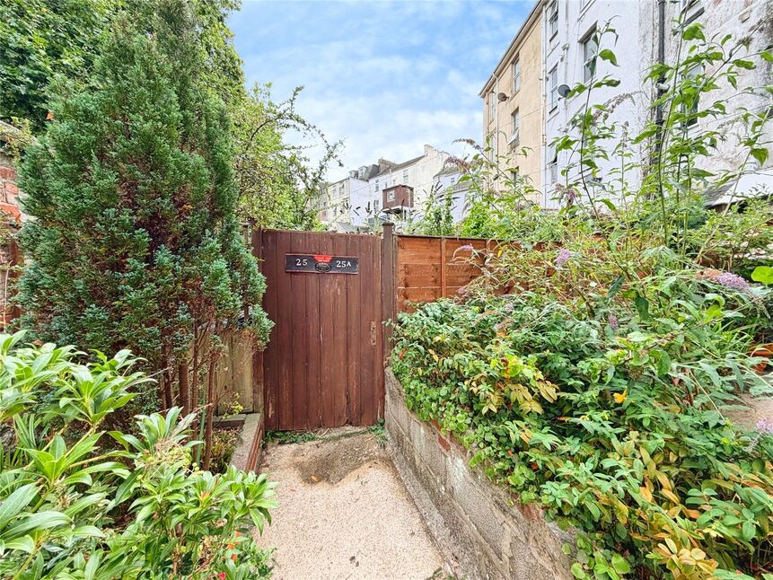 Main image of 1 bedroom Flat for sale, Magdalene Road, Torquay, Devon, TQ1
