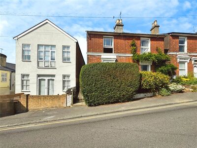 2 bedroom Semi Detached House to rent