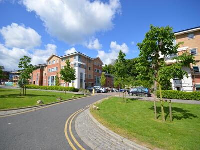 2 bedroom  Flat to rent